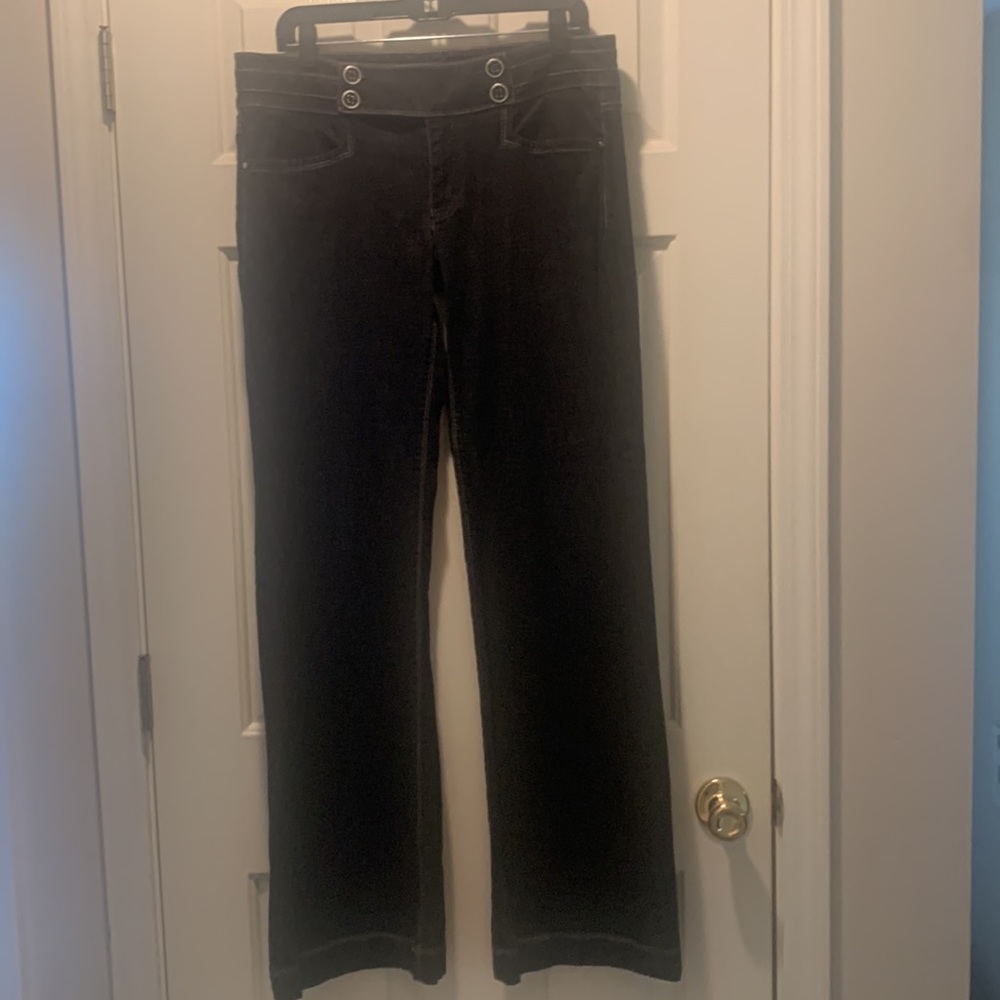 EUC ladies White House Black Market black Blanc flare legs jeans 12L